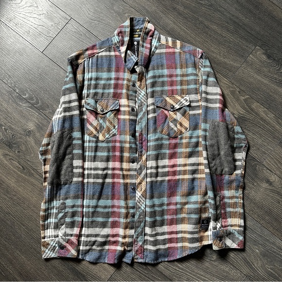 Billabong flannel - Picture 1 of 3